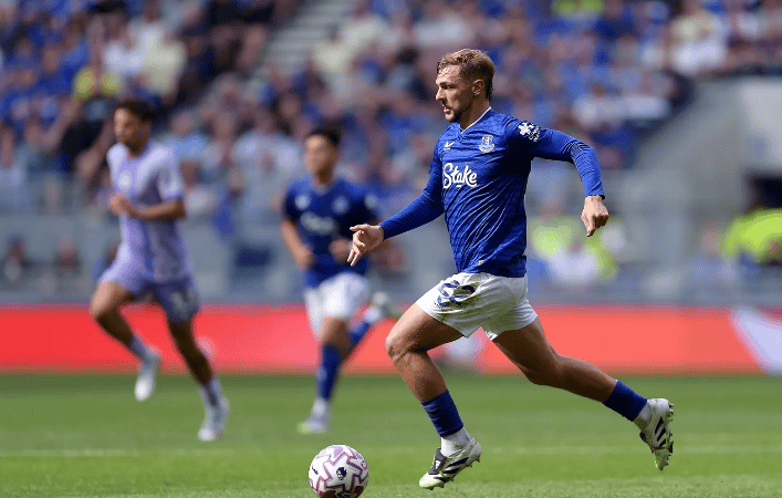 水晶宫客场不敌狼队，保级形势再遭重创！