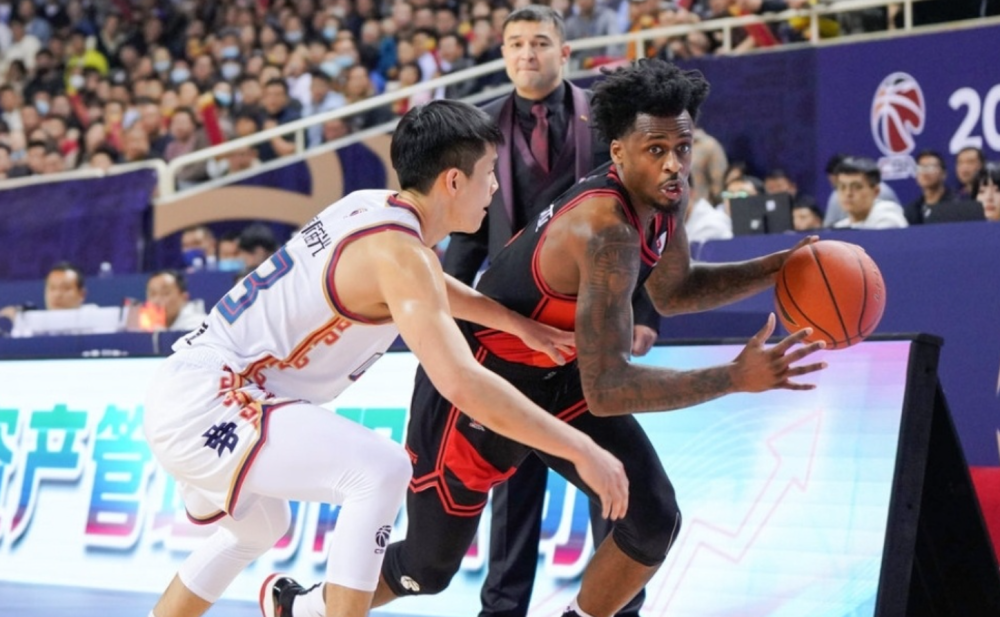 法尔柯克尘埃落定，球队走出低谷