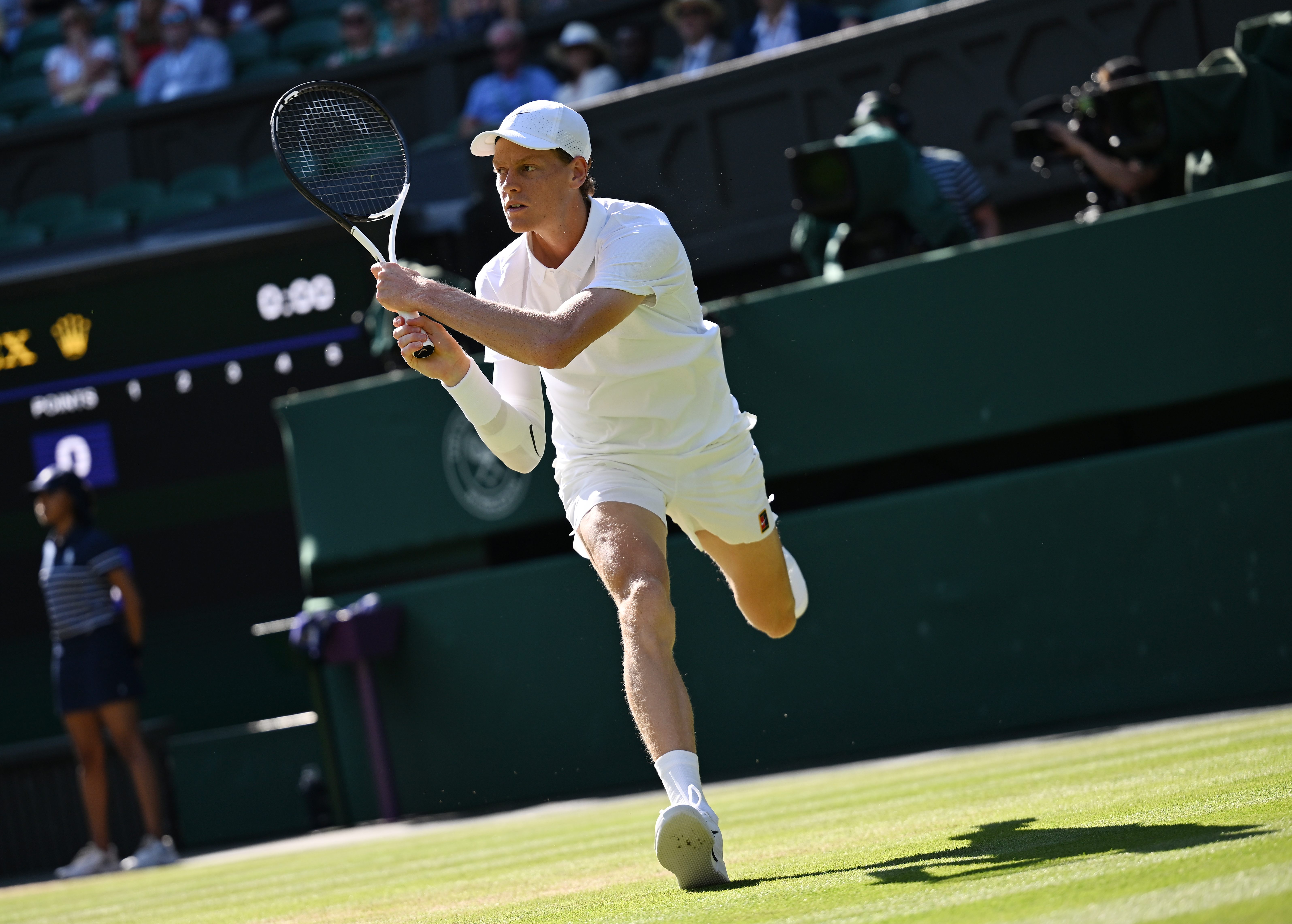 熊猫直播tv-包含拉沃尔杯绝杀温网，辛纳统治全场的词条